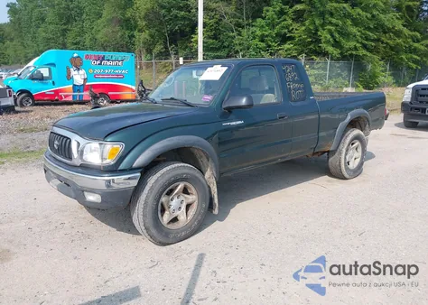 2002 Toyota Tacoma Xtracab из США, поврежденный, VIN 5TEWM72NX2Z097369